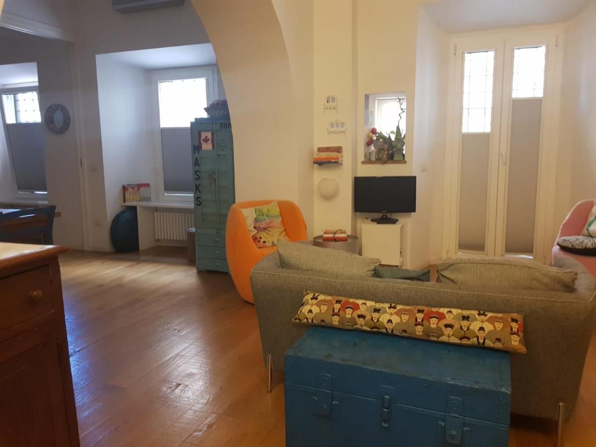 CasaBlanca Apartment Rome Bagian luar foto